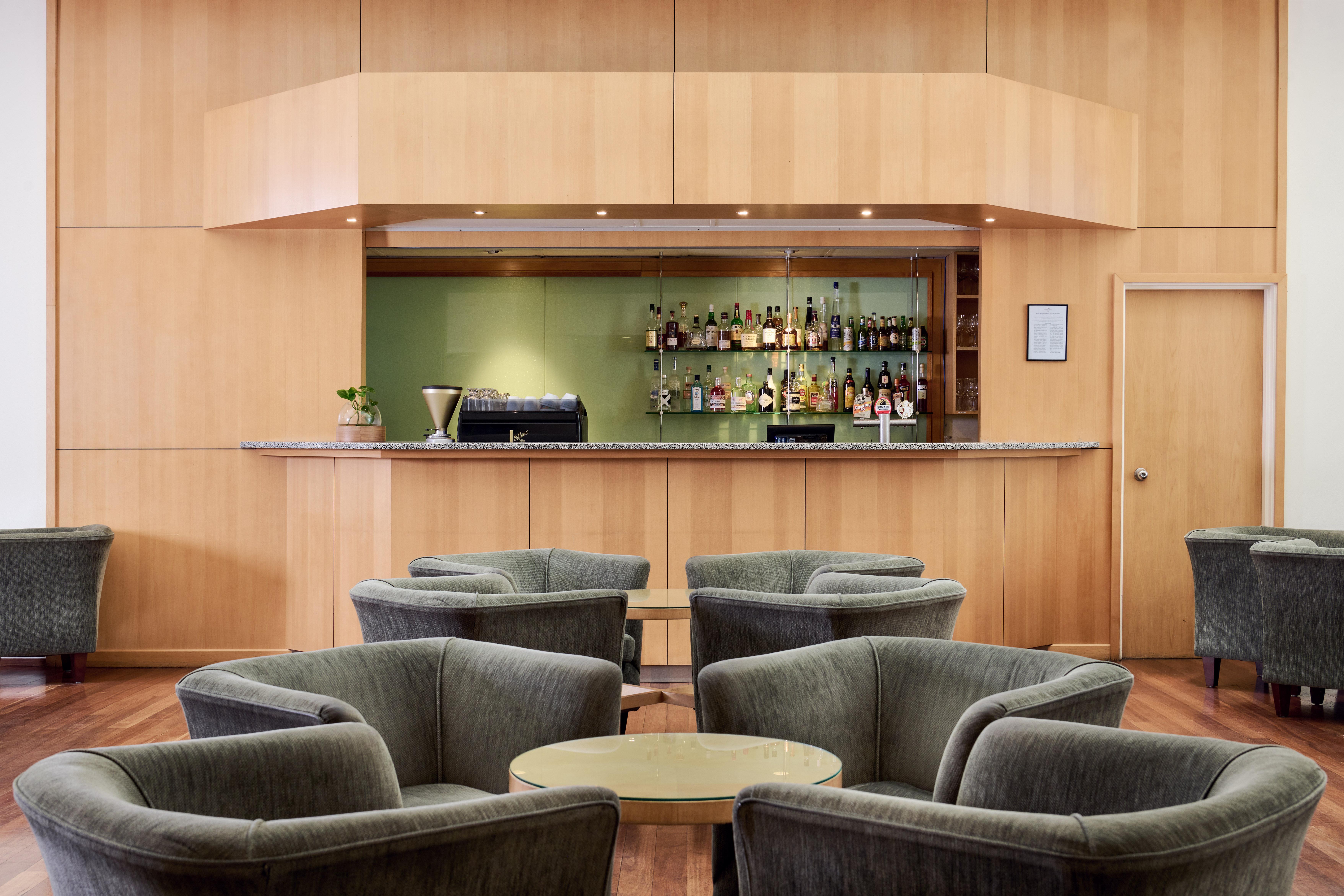 Crowne Plaza Perth By Ihg Hotel Exterior photo